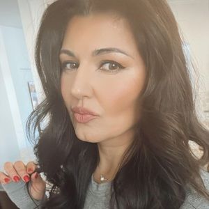 Meet your Posher, Renee